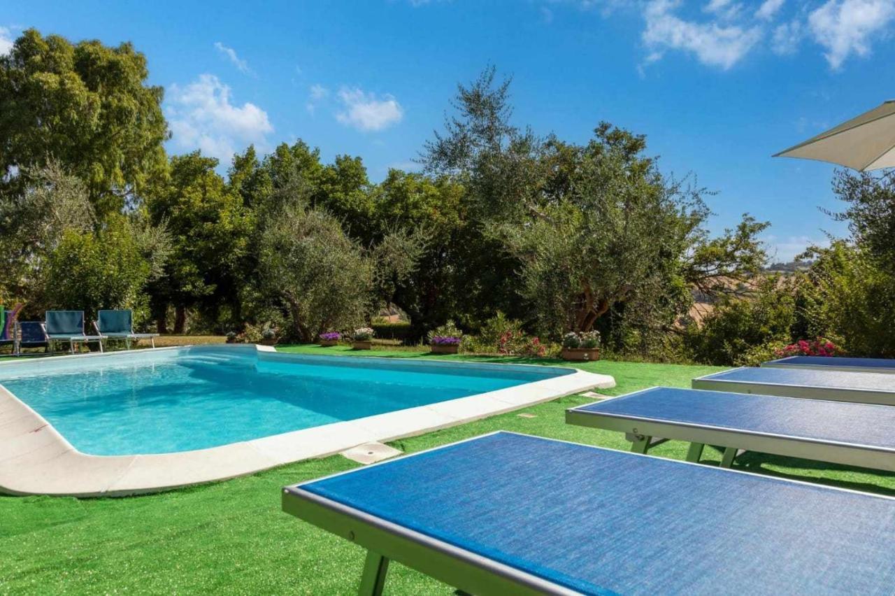 La Meriggia Agriturismo- Ampio Appartamento Con Terrazza Esclusiva Ancona Exteriér fotografie