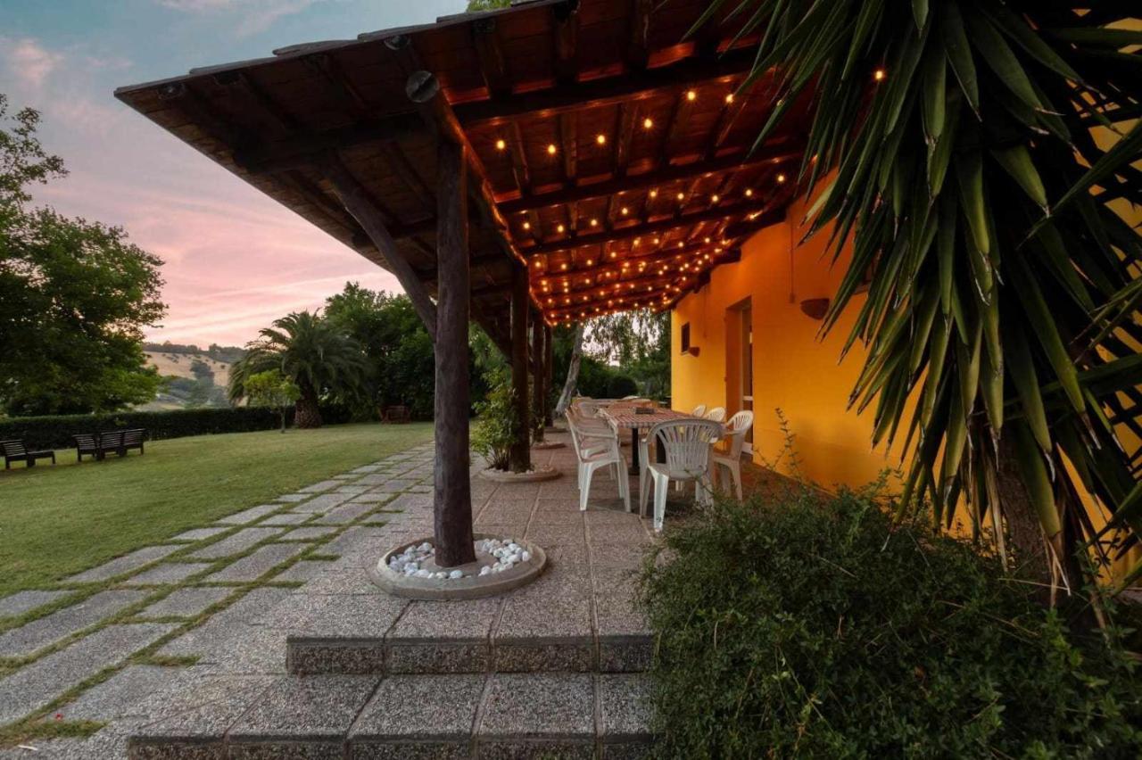 La Meriggia Agriturismo- Ampio Appartamento Con Terrazza Esclusiva Ancona Exteriér fotografie